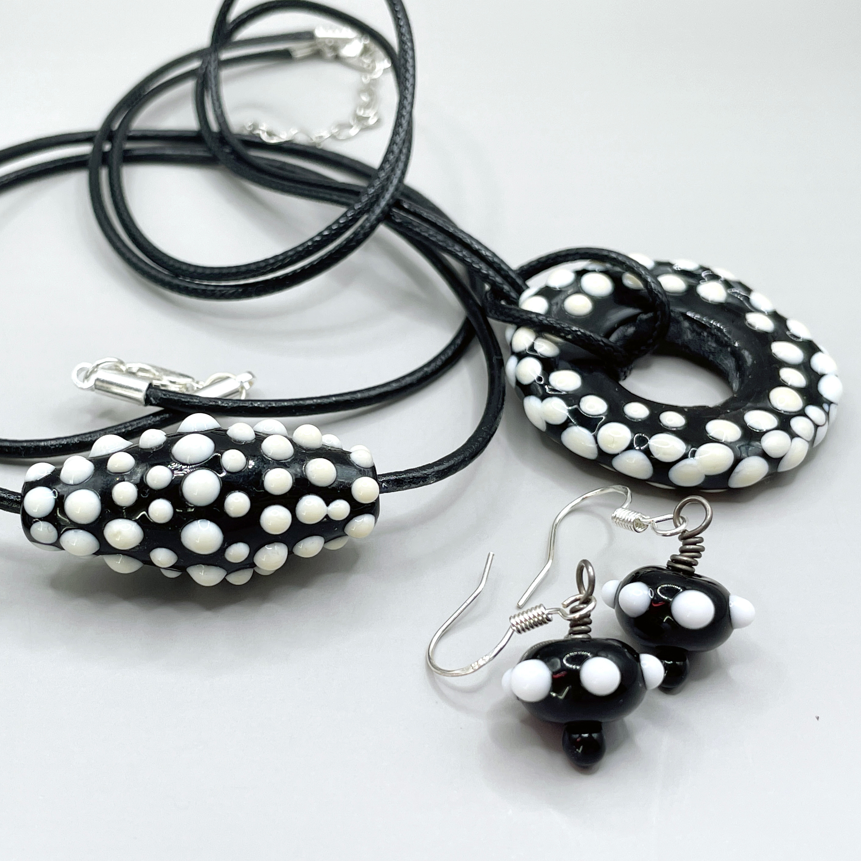 Black and White Polkadots